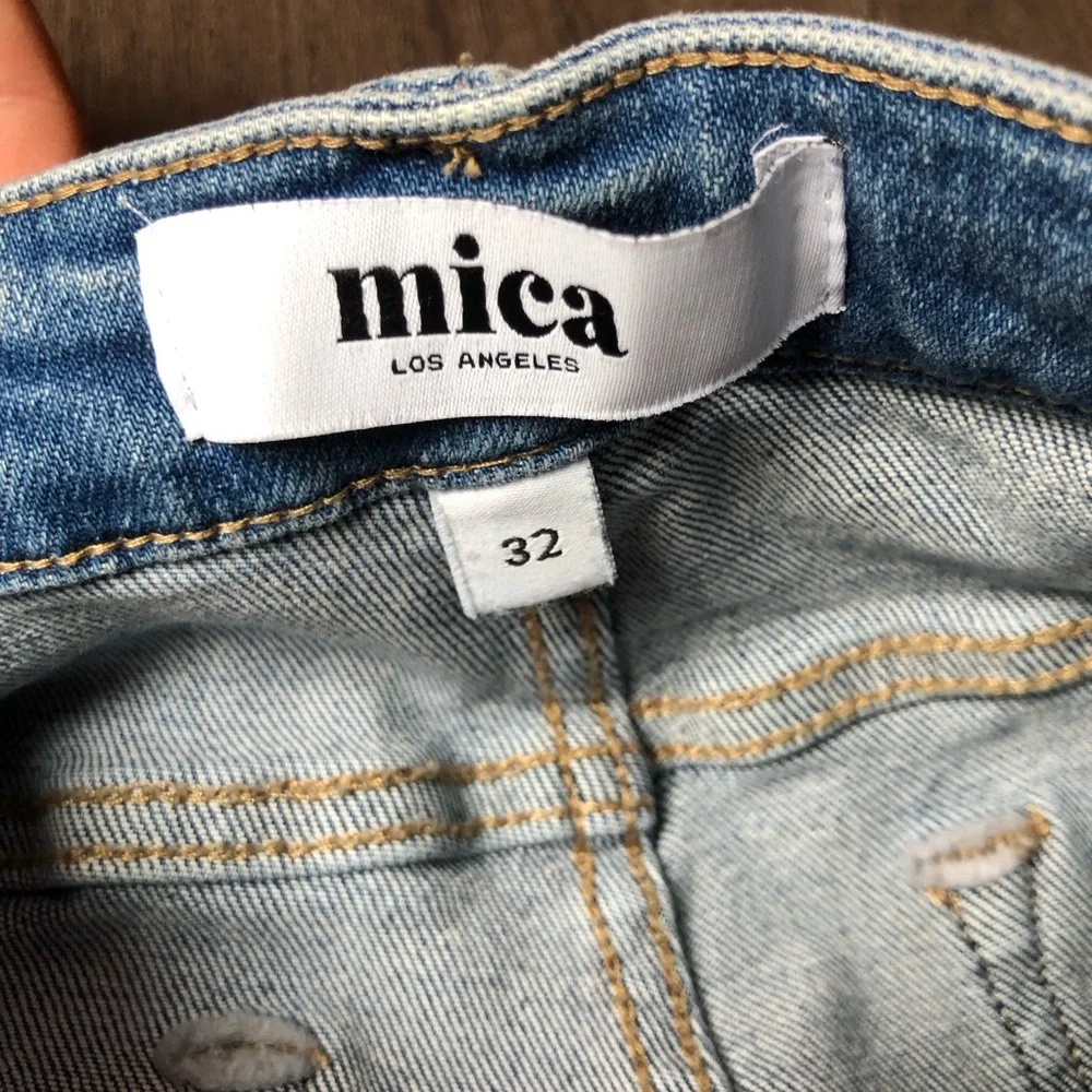 Mica Denim Jeans Women’s 32 Blue High Rise Crop Flare Distressed Hem - Picture 9 of 11
